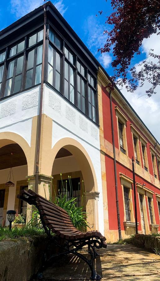 La Venta De Miyares - Casa De Indianos Hotel Pilona Luaran gambar