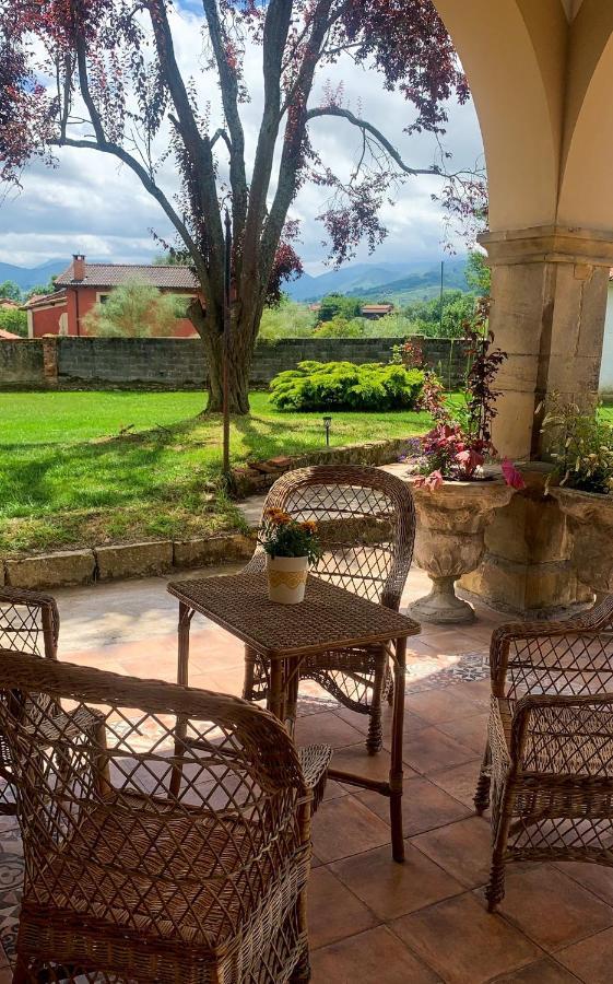 La Venta De Miyares - Casa De Indianos Hotel Pilona Luaran gambar