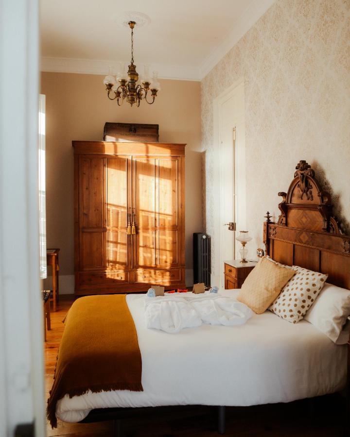 La Venta De Miyares - Casa De Indianos Hotel Pilona Luaran gambar